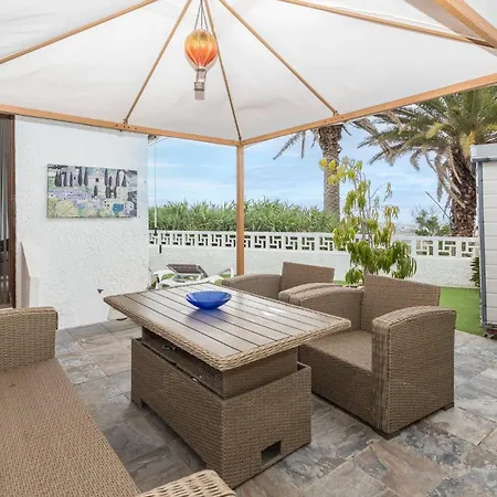 Guestready - Dey-lomo-sala-telde-casa Telde