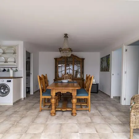 Guestready - Dey-Lomo-Sala-Telde-Casa *