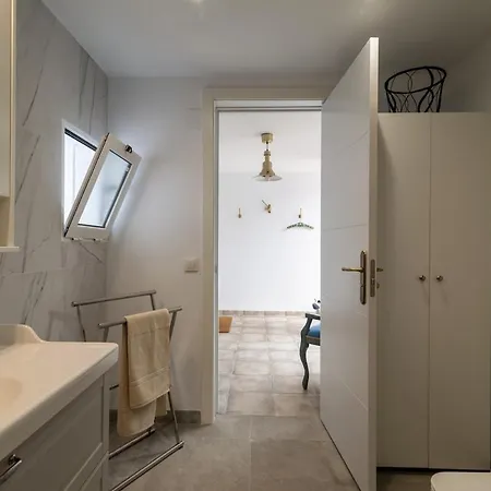 Guestready - Dey-Lomo-Sala-Telde-Casa *