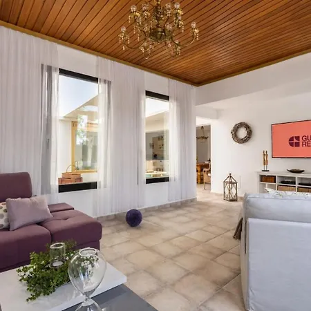 Guestready - Casa Dey Terrace Garden Chalet