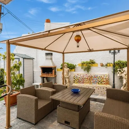 Guestready - Casa Dey Terrace Garden * Telde