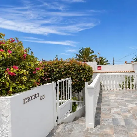 Guestready - Casa Dey Terrace Garden * Telde
